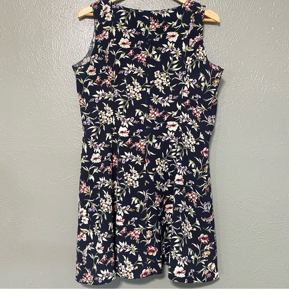 Robbie Bee Vintage 90s Black Floral Shift Dress - Picture 5 of 10